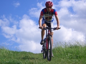 Mountainbiker im Schwarzwald Mountainbiker im Schwarzwald