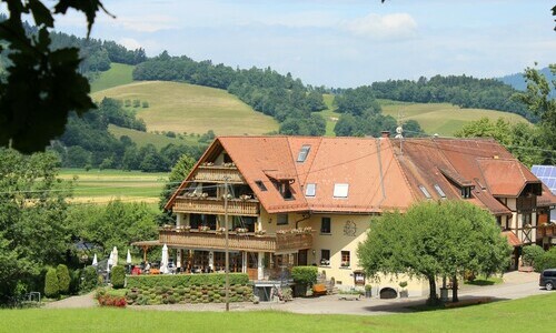 Landgasthof zum Schtzen (Oberried-Weilersbach)